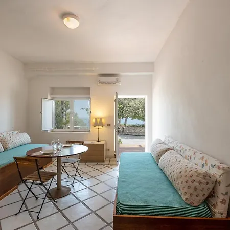 Apartment Piccolo Mondo Castro Apt 64 *